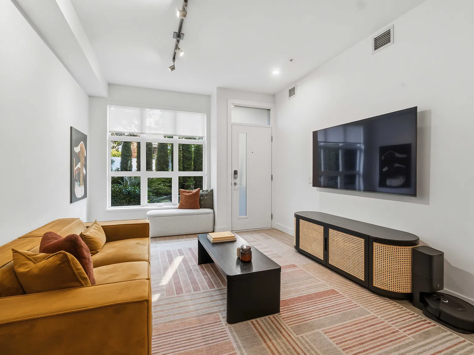 1 bed, 535 sqft, $2,900 — Photo 3