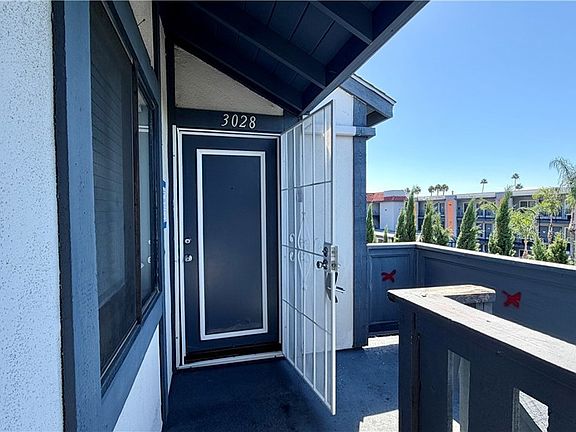 3rd image of 3028 W Cheryllyn Ln