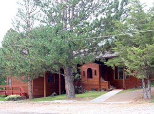 205 W 1st Ave, Salmon, ID 83467