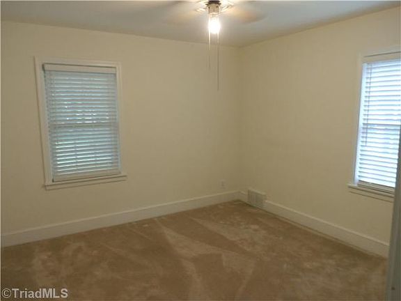 4th image of 1411 Seminole Dr
