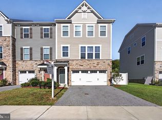 2926 Shaws Rd, Baltimore, MD 21219