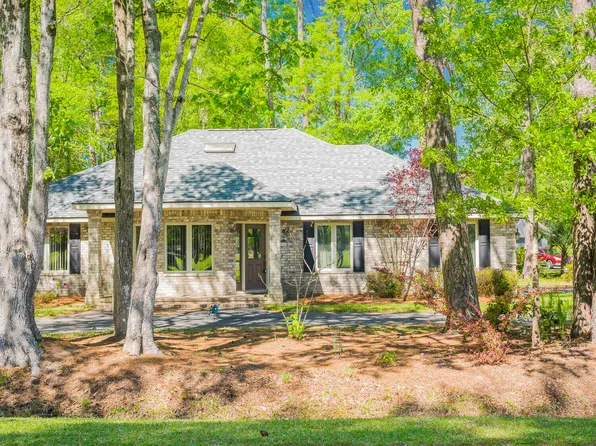 95 Carolina Shores Drive, Carolina Shores, NC 28467