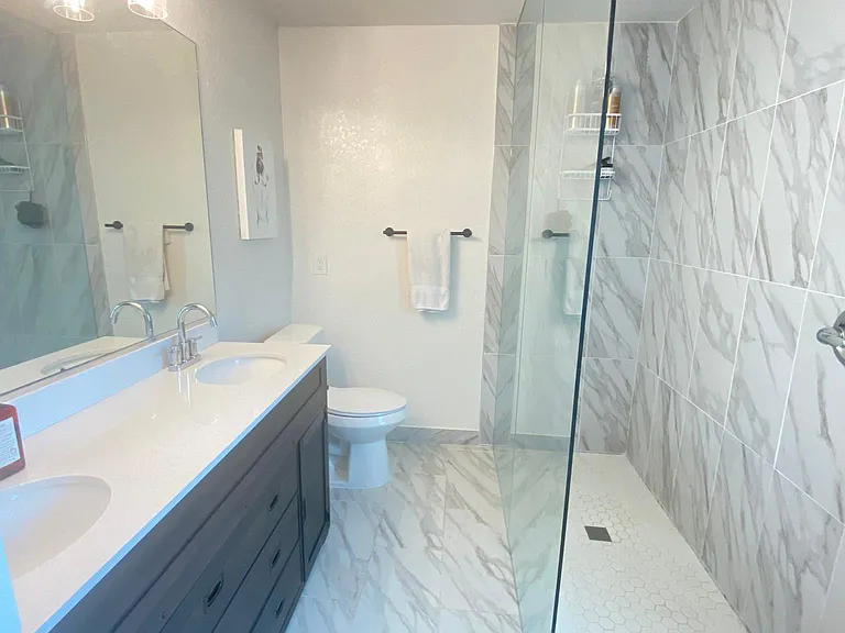 262 Long Meadow Ln — Photo 9