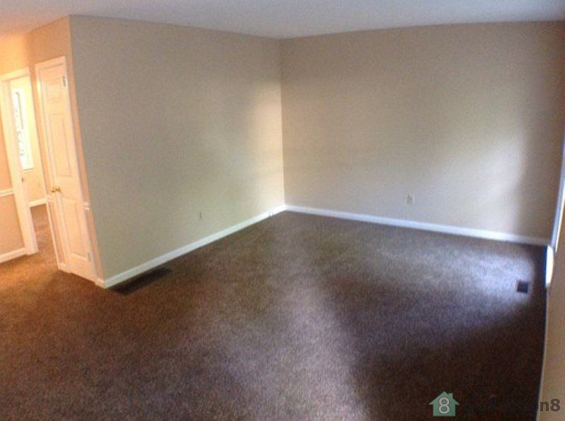 2nd image of 554 Wonder Ln