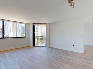 540 Brickell Key Dr APT 1111, Miami, FL 33131