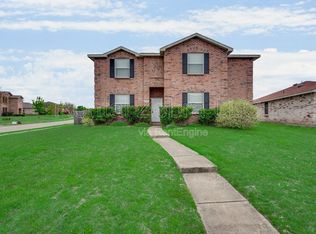 2909 Goldenrod Dr, Lancaster, TX 75134