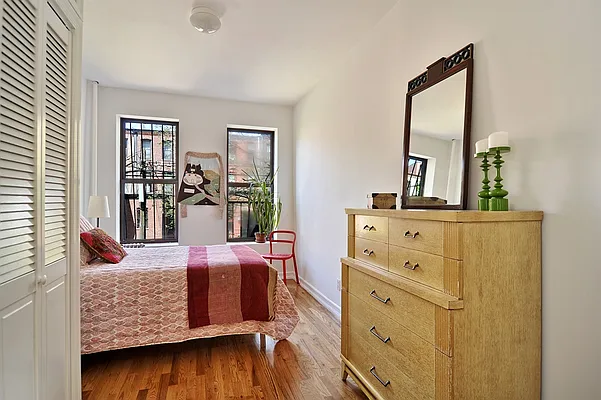 Sold by Corcoran | media 21