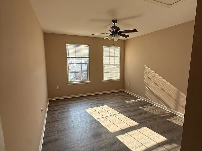 455 Wrigley Blvd — Photo 9