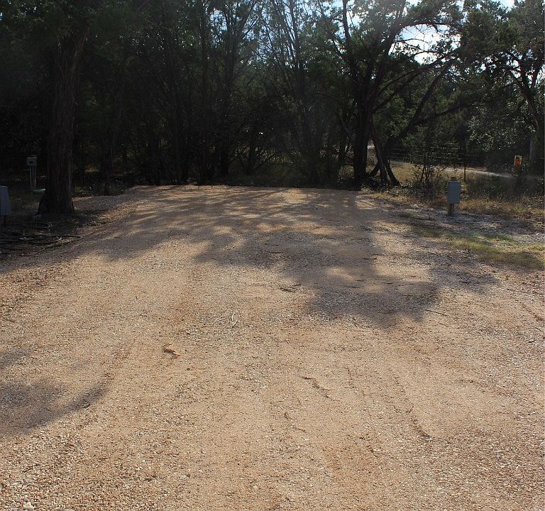 2nd image of 961 Buttercup Ln #961