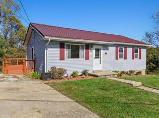 5 Lakeshore Ct, Williamstown, KY 41097