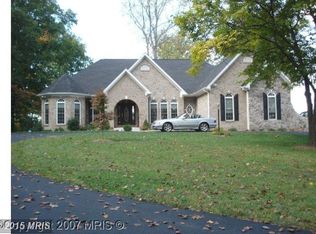 8342 Lunsford Rd, Warrenton, VA 20187