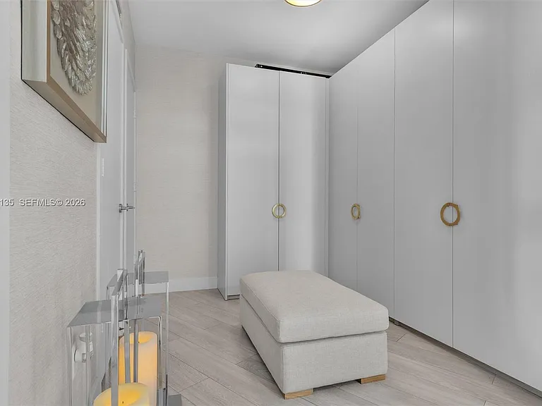 2900 NE 7th Ave #402 — Photo 7