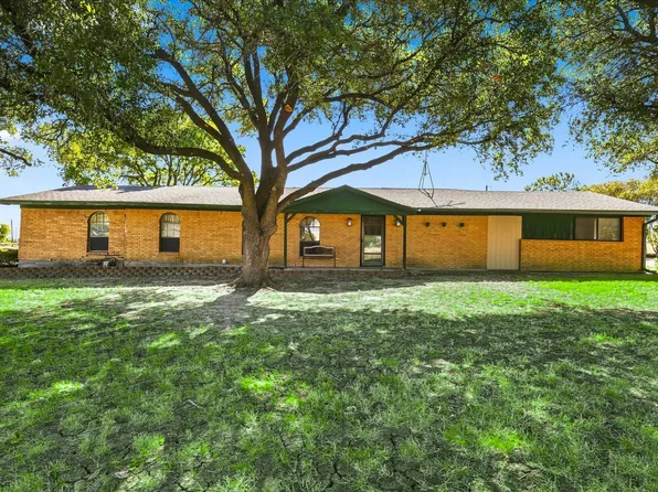 10138 Terrace Rd, Sanger, TX 76266