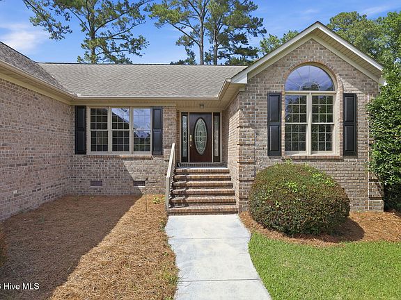 2nd image of 5208 Meadowbrook Drive