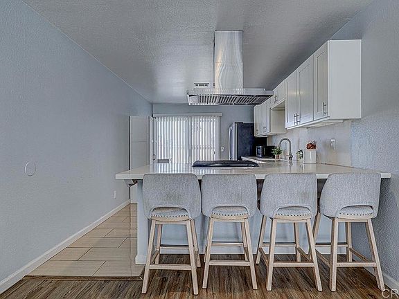 4th image of 1935 Terracina Cir