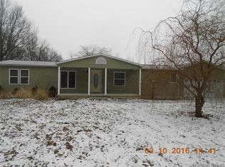 510 Lakeview Dr, Boulder, IL 62231