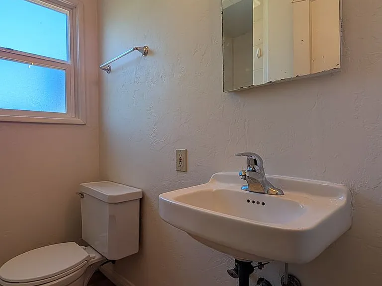 436 Mill St — Photo 11