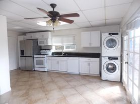 4938 W Point Loma Blvd, San Diego, CA