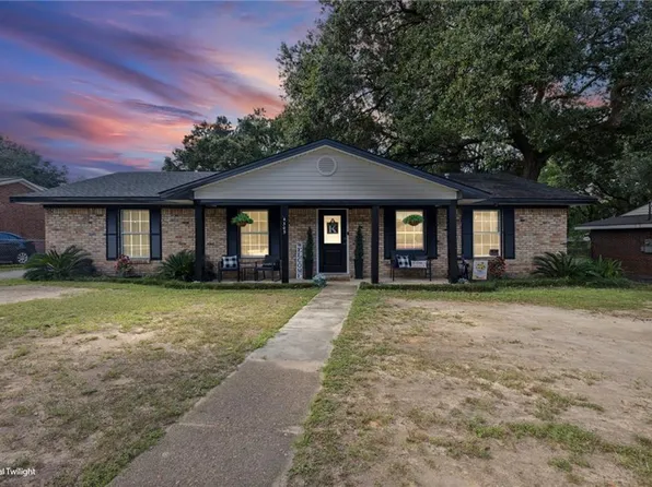 4305 Kwajalein Dr, Mobile, AL 36609