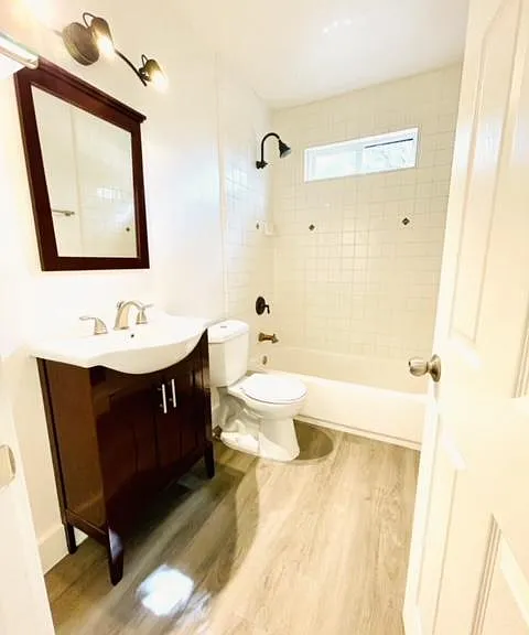 405 N Marengo Ave #5 — Photo 40