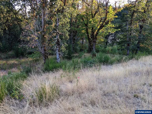 3788 NW Goldfinch Dr, Corvallis, OR 97330