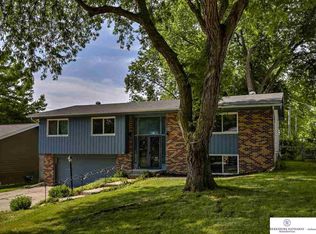 9213 Spaulding St, Omaha, NE 68134
