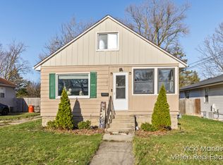 1241 Houseman Ave NE, Grand Rapids, MI 49505
