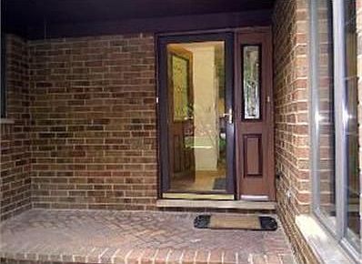 2nd image of 34 Princess Ct