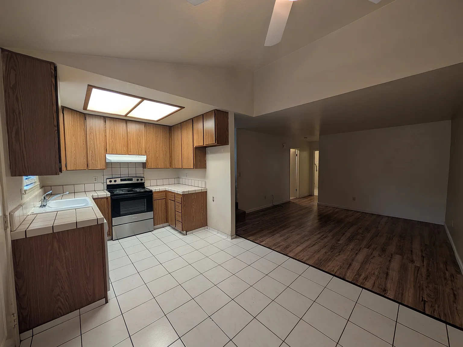 3 bed, $2,650 — Photo 3