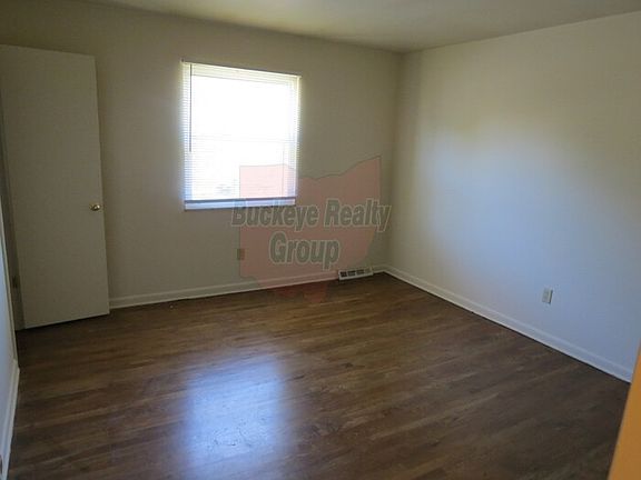 2nd image of 1147 McCarley Dr E