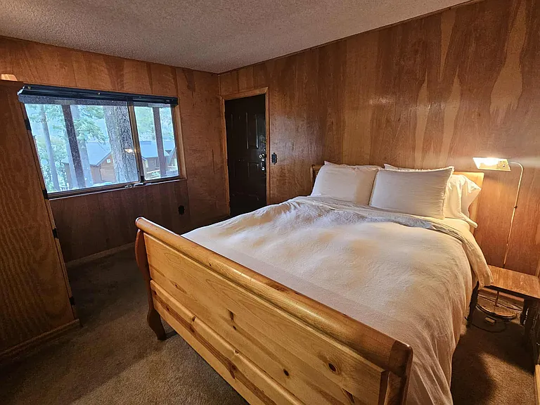 Downstairs bedroom 1