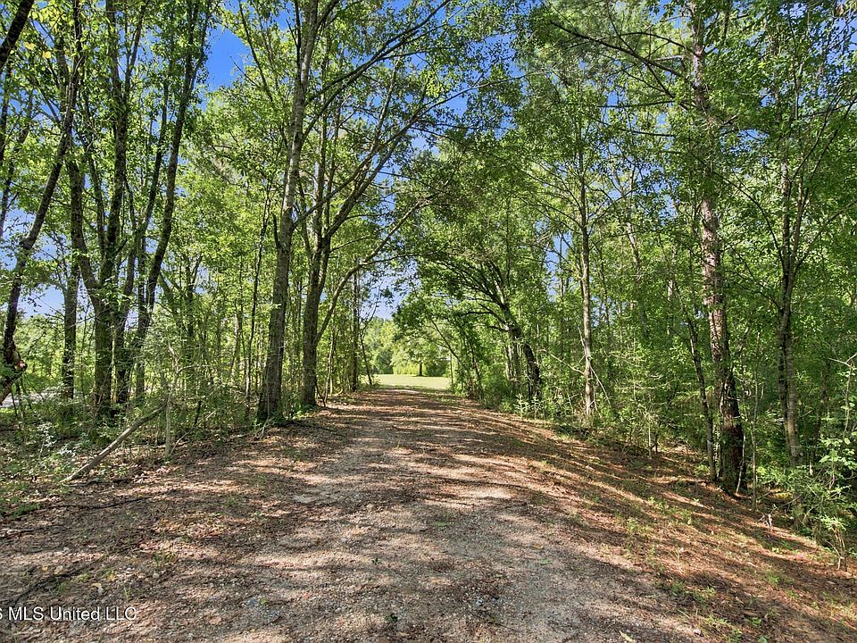 1st image of 132 Cody Goldman Rd