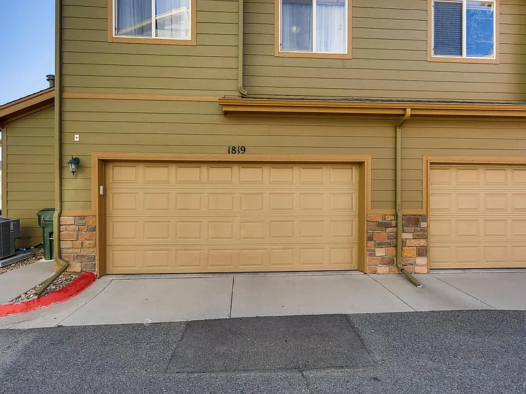 1819 Aspen Meadows Cir — Photo 21