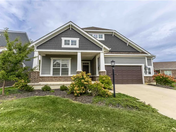 498 Carleton Dr, Dayton, OH 45440