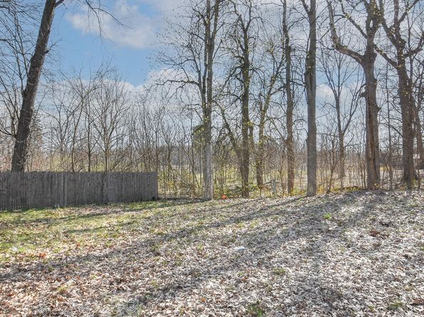 286 S Hawley Center Dr, Coldwater, MI 49036