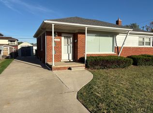 4095 23rd St, Wyandotte, MI 48192