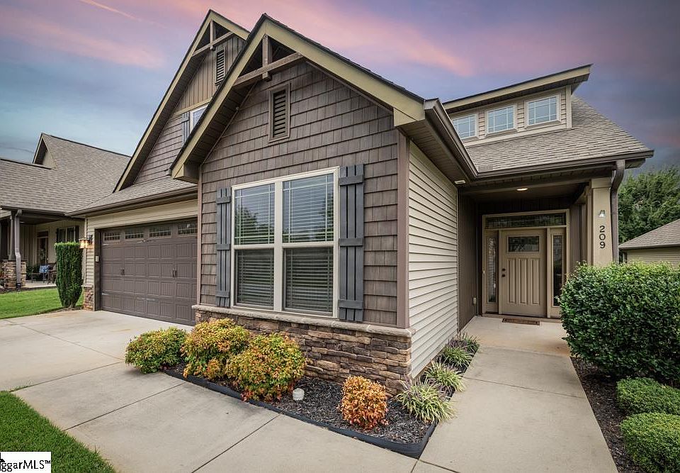 1st image of 209 Gantry Ct