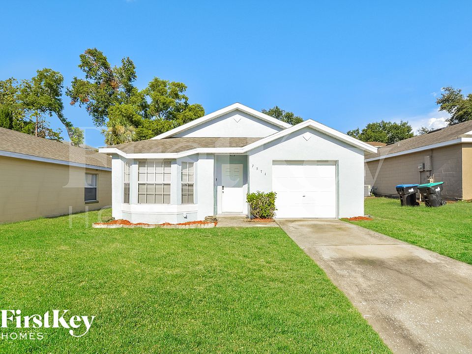 1st image of 7571 Groveoak Dr
