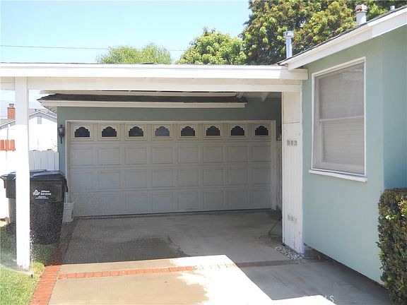 3rd image of 1615 W Swanee Ln
