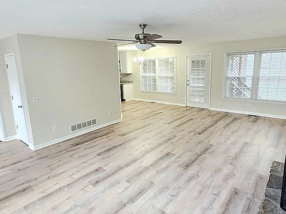 5th image of 1893 Hamby Place Dr NW