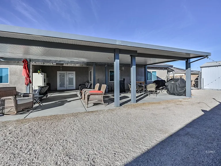 1129 Via Flore Way — Photo 39