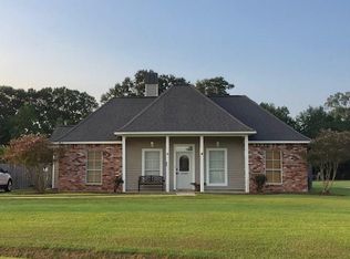 10183 Carter Hills Ave, Denham Springs, LA 70726