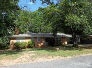8 Lynwood Dr, Searcy, AR 72143