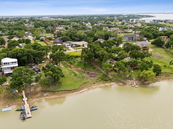 4547 N Shore Dr, The Colony, TX 75056