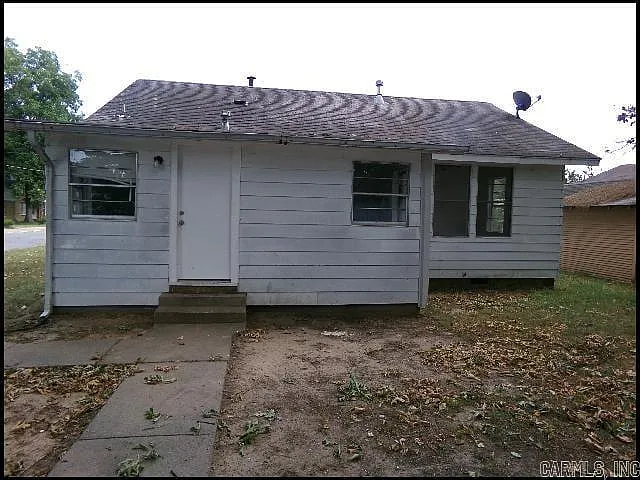 2021 N Poplar St — Photo 21