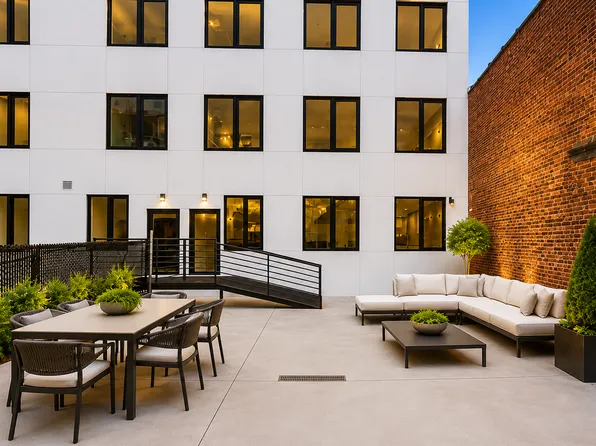 641 East 28th Street image 1 of 14