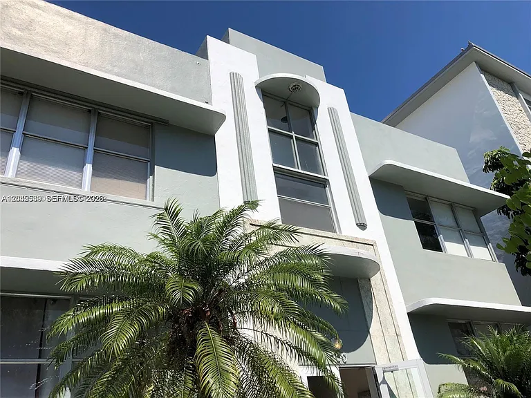 900 Jefferson Ave #9 — Photo 18
