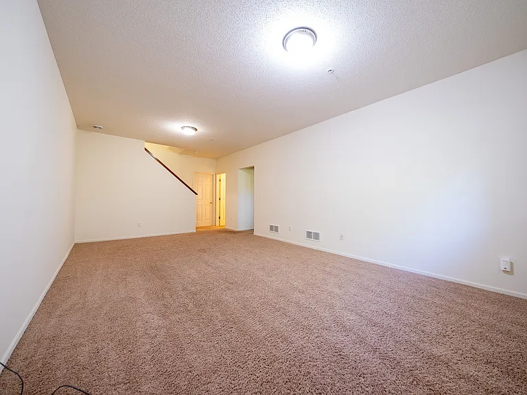 15523 Lilac Dr — Photo 22