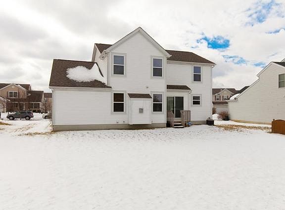2nd image of 211 Indigo Blue St