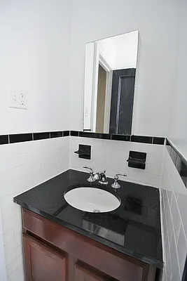 Rented by Julianna Realty Corp | media 50